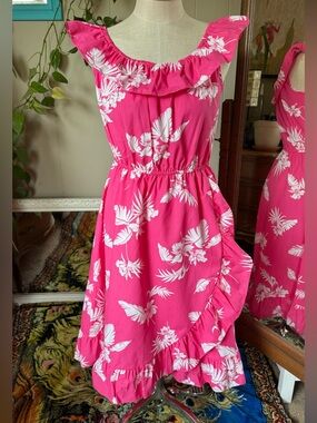 Kole Kole Hawaii Vtg Pink/Ivory Tropical Floral Hawaiian Sundress, Size  15/16